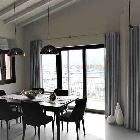 The Victoria-City Apartment Lefkada City Luaran gambar